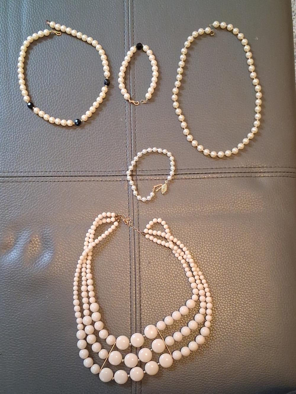 Vintage Classic Ivory Pearl Necklace Set Of 5